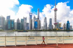 “东方蓝宝石”的红色基因——从一幅油画看中国金融信息中心党建风采