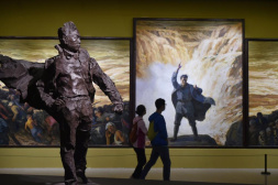 “中國美術館藏黃河題材美術精品展”：黃河之魂鑄精神